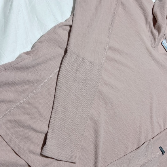 Columbia Waffle Knit Blush Pink Colored Light Weight Hoodie. Sz Large. Hi-Lo Hem - Picture 7 of 11